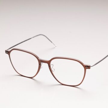 Eine elegante Brille der Marke Gigi Studios